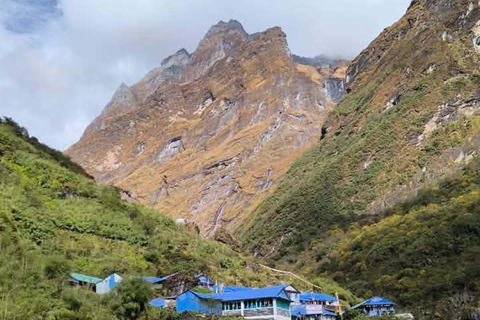 Pokhara: Annapurna base camp Trek with Female Guide
