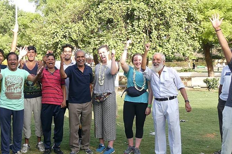 Geführte morgendliche E-Rikscha-Fahrt mit Lebensmittelverkostung