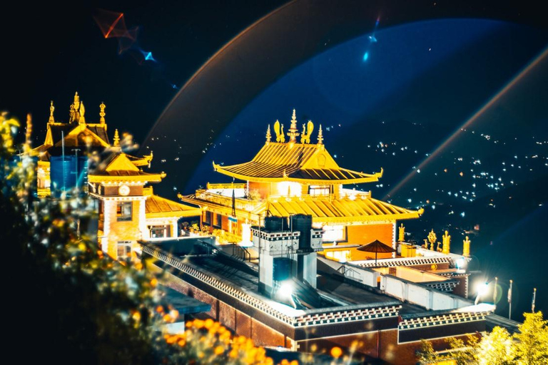 Kathmandu: Dhulikhel to Namobuddha Full-Day Guided Hike