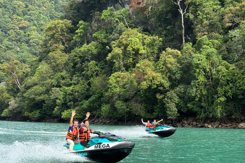 Langkawi : Circuit dans les îles en jet skiOption Jet Ski double