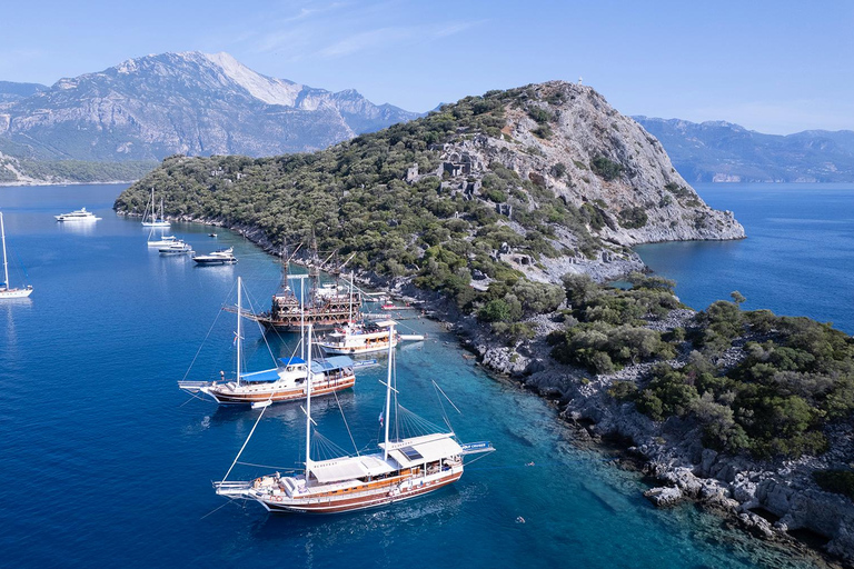 Naviguez en Turquie : Fethiye Kekova Fethiye Croisière en goélette mixte