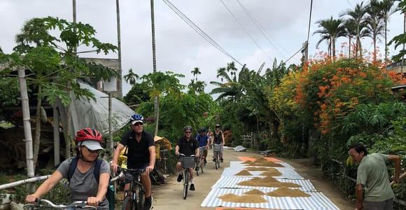 Hoi An: Half-Day Bike Tour with Local Guide