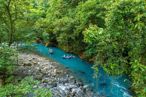 Day trip to Rio Celeste from San José