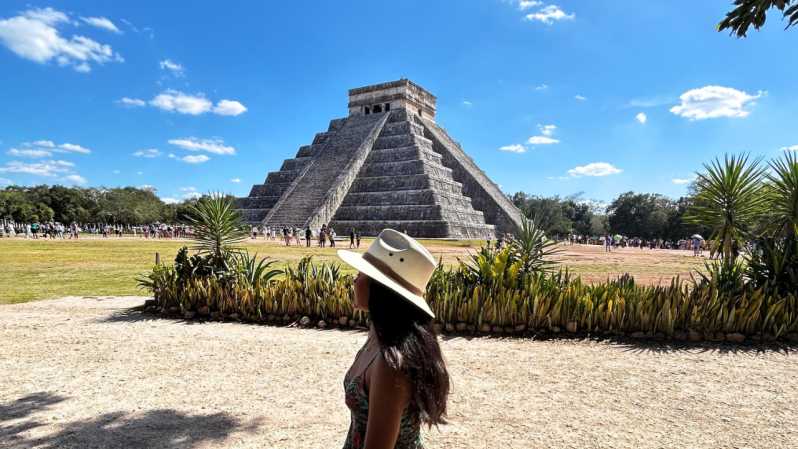 Cancún: Excursión de un día a Chichén Itzá, Cenote Ik Kil y Valladolid