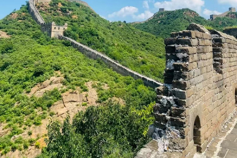 Jinshanling Great Wall Pass: Wild Towers & Ridge Hike