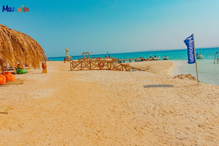 Hurghada: Luksusowy wypad do zatoki Orange i na wyspę Nemo - cały dzieńHurghada: Prywatna luksusowa łódź na wyspy Orange i Magawish