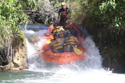 Desde Palenque: Rafting, Caminata en Selva Y Bonampak