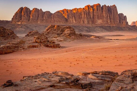 De Amã: Petra, Wadi Rum e Mar Morto - tour particular de 2 diasCom alojamento