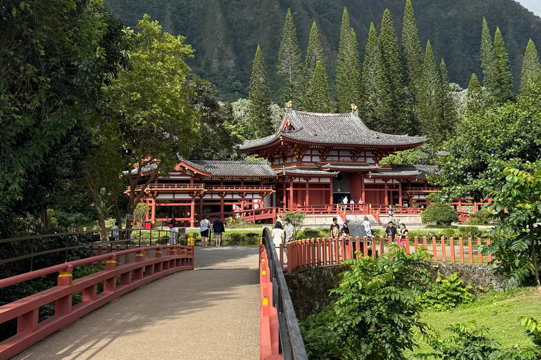 Oahu: Private Circle Island Tour – Your Group Only