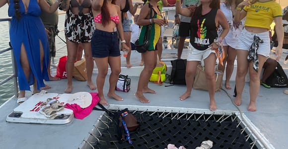 Montego Bay: Sunset Catamaran Cruise & Bioluminescent Lagoon