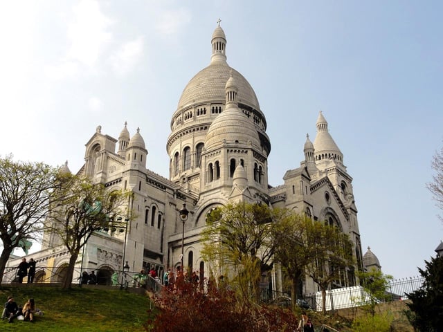 Paris : Montmartre highlights walking tour