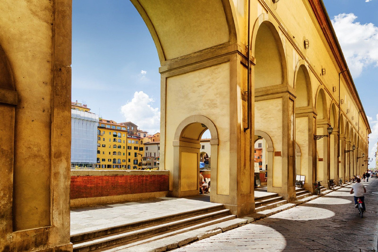 Florence: Walking Tour, Accademia Gallery & Uffizi Gallery Tour in English and Spanish