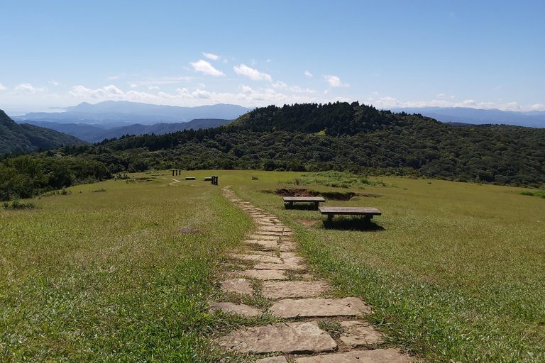 Taipei: Yangmingshan National Park Hiking Day Tour Challenging Route: Mt. Qixing Trail