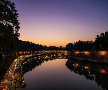 Explore Rome's Dark Past: Ghosts, Executions & Haunted Sites
