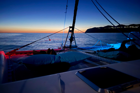 Private Catamaran: Sunset sailing & cocktails