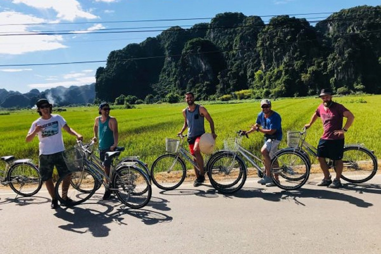 Ninh Binh: Hoa Lu- Tam Coc - Mua Cave -Daily tour