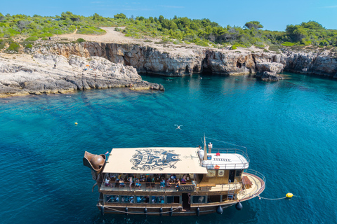 Kamenjak: Pirate Boat Cruise with Blue Cave, Porer & Lunch
