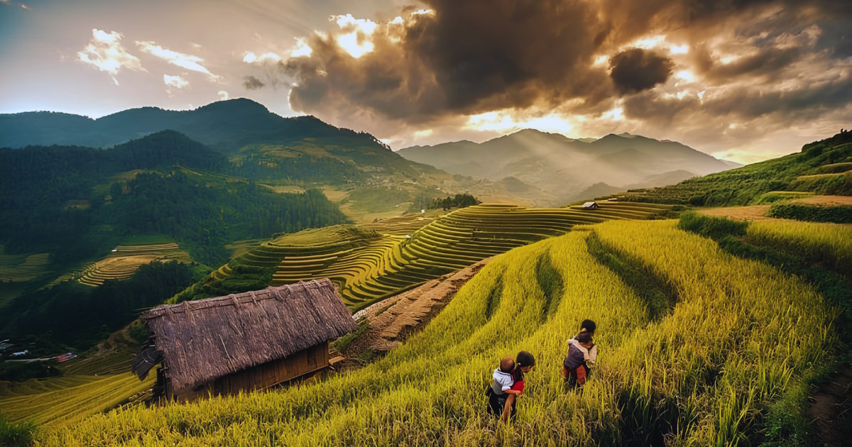 Sapa Half-Day Trekking Tour: Y Linh Ho, Lao Chai & Ta Van