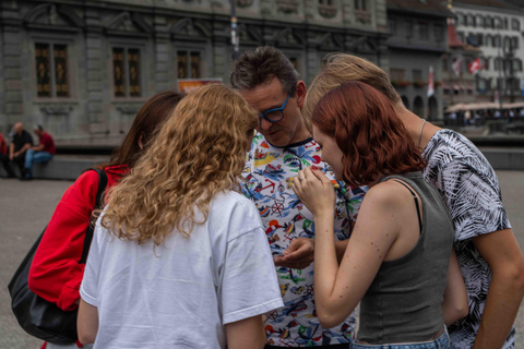 Zürich: Guide Escape Game - Bootsfahrt, Snacks und Getränke