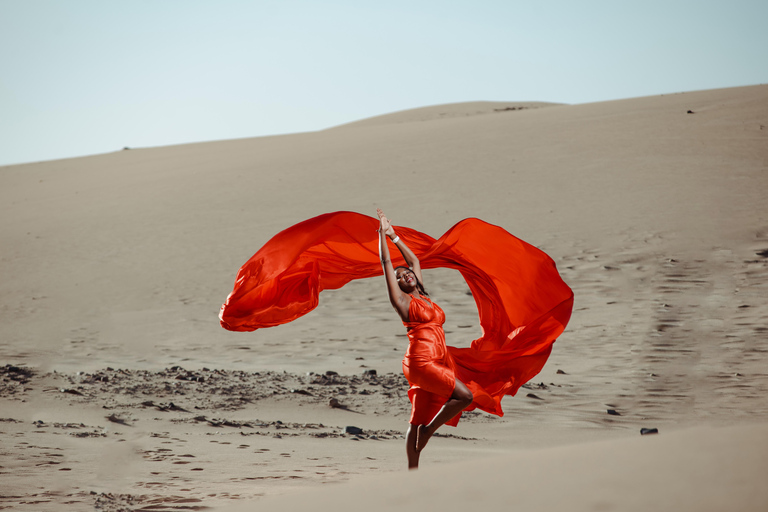 Swakopmund: Flying Dress Photoshoot Adventure in Swakopmund