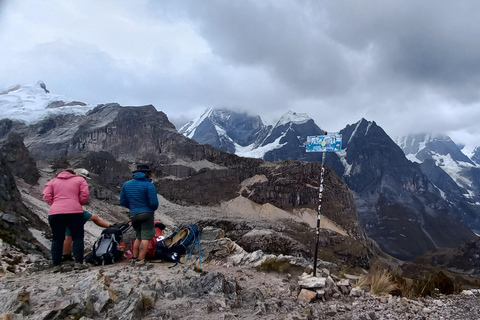 Da Huaraz/Lima: escursione di 11 giorni sul circuito della montagna di Huayhuash