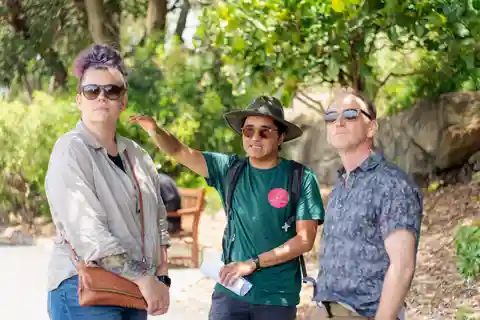 Excursão de recolha de alimentos e de comida do mato - Jardins Botânicos de Sydney