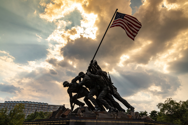 DC: Big Bus Monuments and Memorials Zonsondergang TourDC: Monuments and Memorials Zonsondergang Tour met open bus