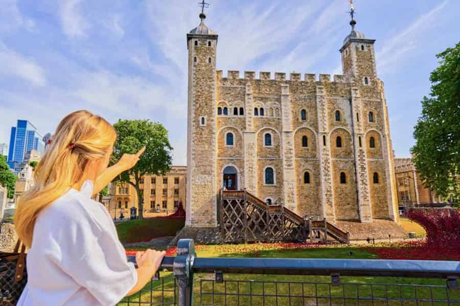 London: Express-Tour zum Tower of London mit Kronjuwelen. Foto: GetYourGuide London: Express-Tour zum Tower of London mit Kronjuwelen. Foto: GetYourGuide