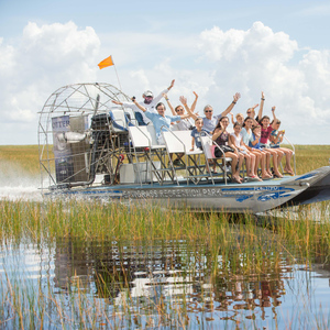 Miami: Everglades Airboat, Wildlife Exhibit & Roundtrip Bus