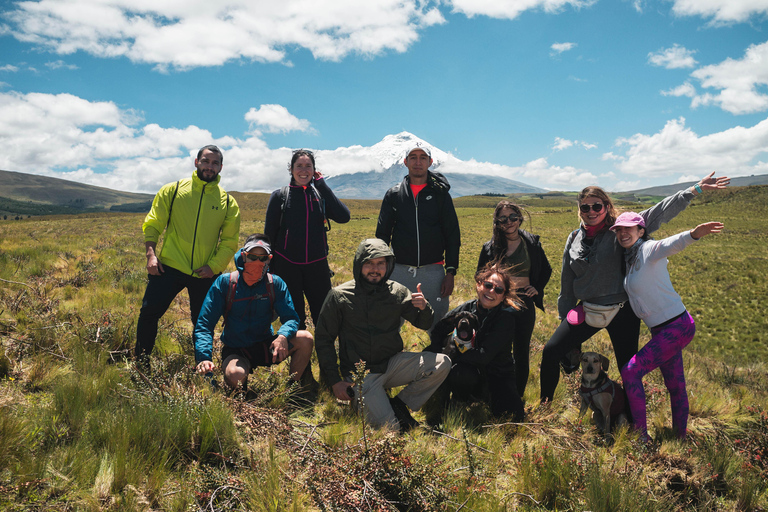 Quito: Wanderung auf dem Vulkanpfad mit Mittagessen