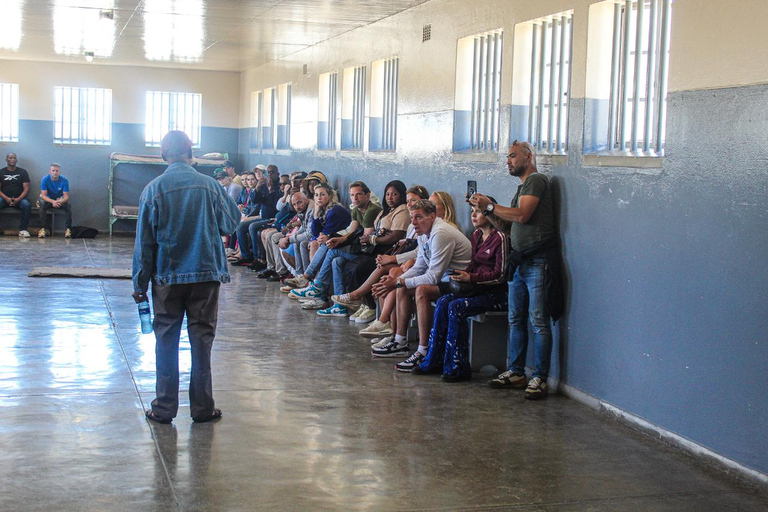 Cape Town:Robben Island Guided Tour, Skip the Ticketing LineKaapstad: Robbeneiland rondleiding, voorrangsticket