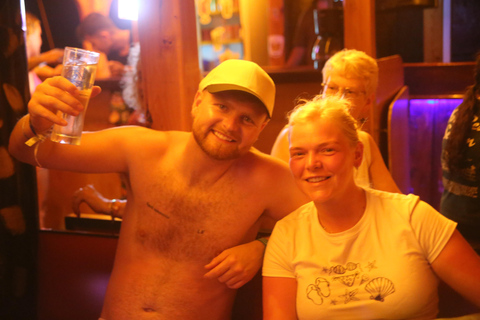 Alanya: Party Boat & Disco Bus Experience / Dinner and Wine