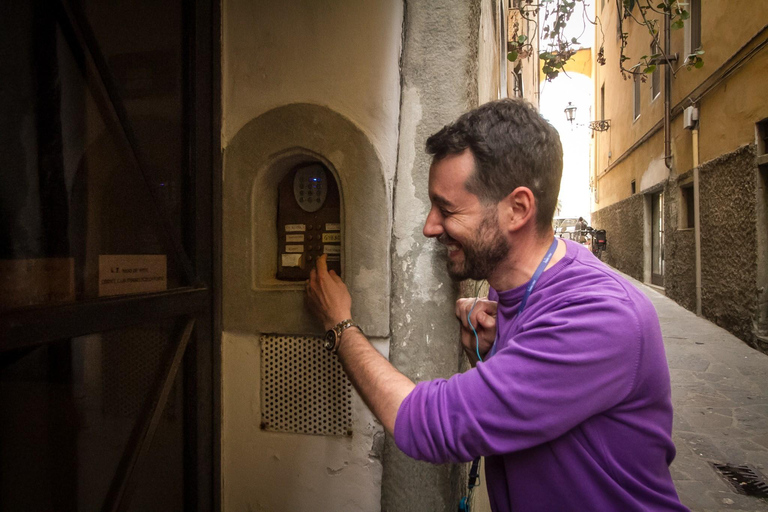 Florence: Wine Windows & Hidden Legends Evening Tour PREMIUM Wine Windows & Hidden Legends Evening Tour