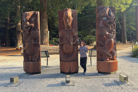 Private Day Tour - Rotorua, Kiwi Hatchery & Māori Culture