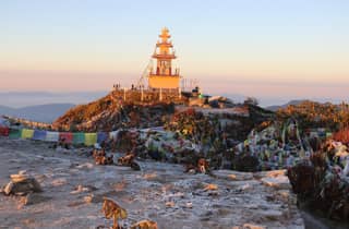 Ama Yangri: Wanderung bei Sonnenaufgang – 2-tägige Himalaya-Auszeit