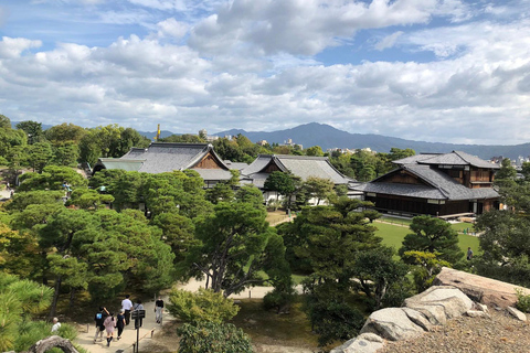 Tour in bicicletta della memoria di Kyoto (E-bike o bici sportiva)