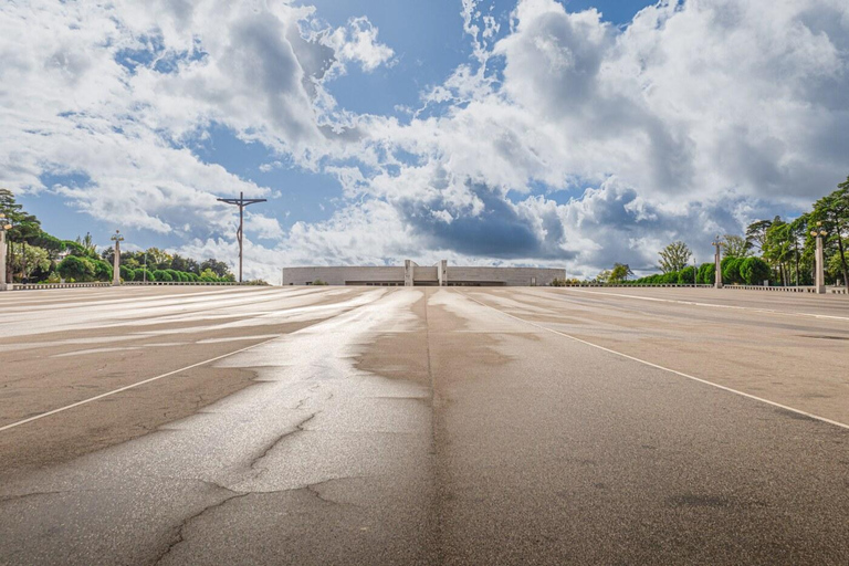 From Porto: Transfer to Lisbon with stops until 3 cities Transfer Porto - Lisbon with 2 stops