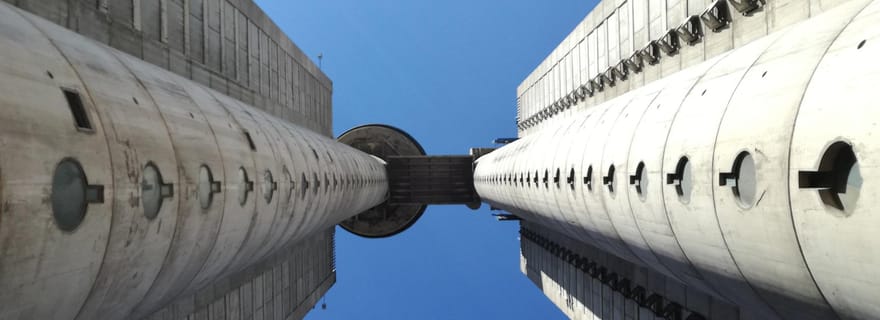 Belgrade : visite de l'architecture spatiale - architecture brutaliste