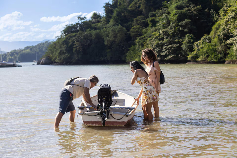 Angra dos Reis: Ilha Grande & Paraty Sailing Tour