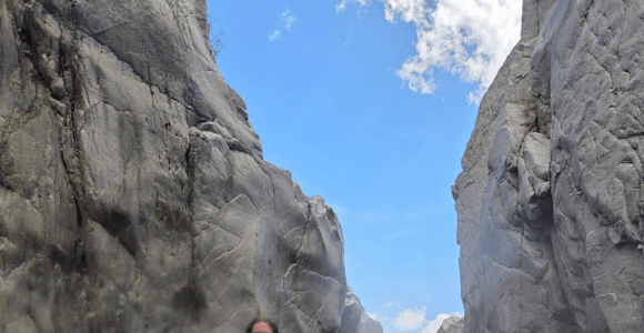 Utuado, Puerto Rico: White Canyon Hiking Tour with Swimming