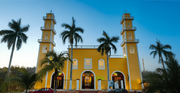 Cozumel Cultural Tour: Churches & Artisan Market