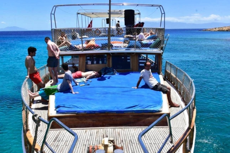 Bodrum: tour en barco por las playas y las islas con almuerzo