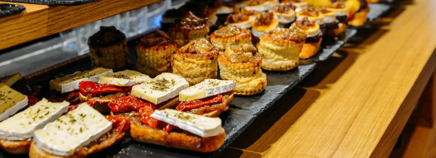 Saint-Sébastien : visite historique à pied, pintxo et boisson