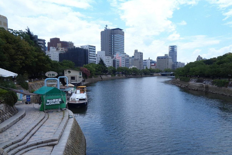 Hiroshima Waterways &amp; Retro Street on a Guided Tour Walk