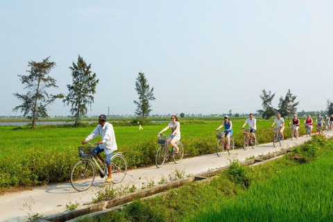 Hoi An: Countryside Bicycle Tour with Farm, Basket Boat Ride
