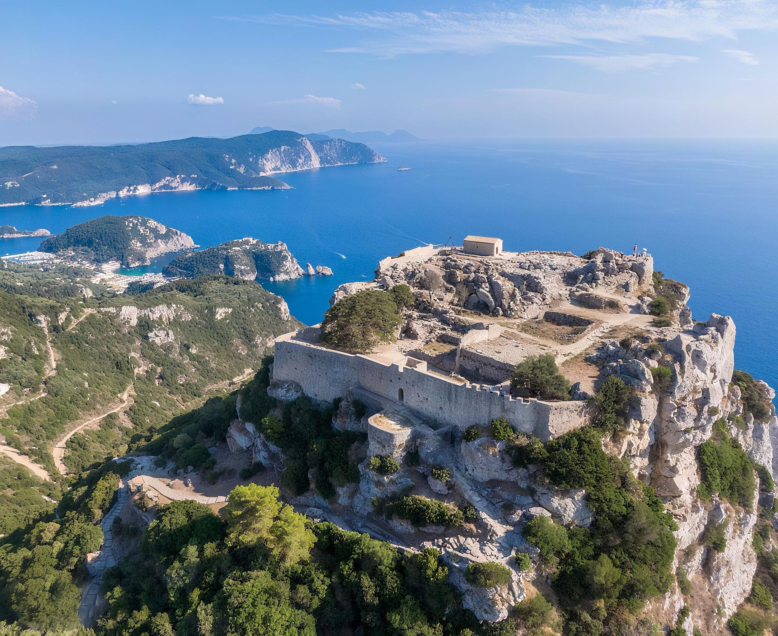 Korfu-Tour: Paleokastritsa, Angelokastro und Strand Van-Tour