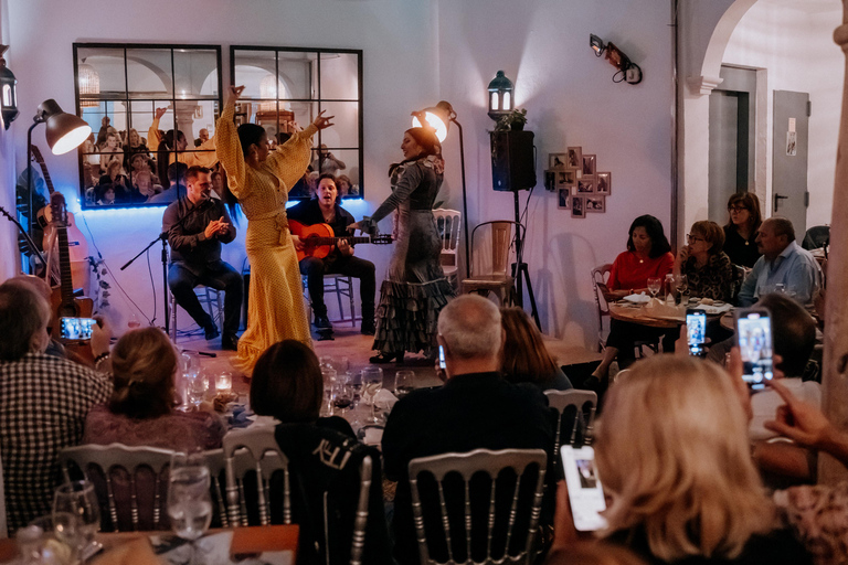 Córdoba : Tablao Flamenco Doble de CepaBiljett Show och dryck