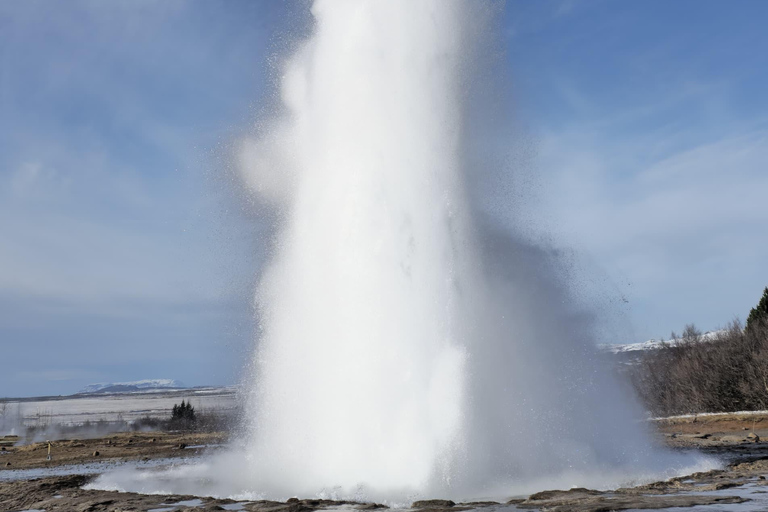 Golden Circle and South Coast Tour with 7+ Great Attractions