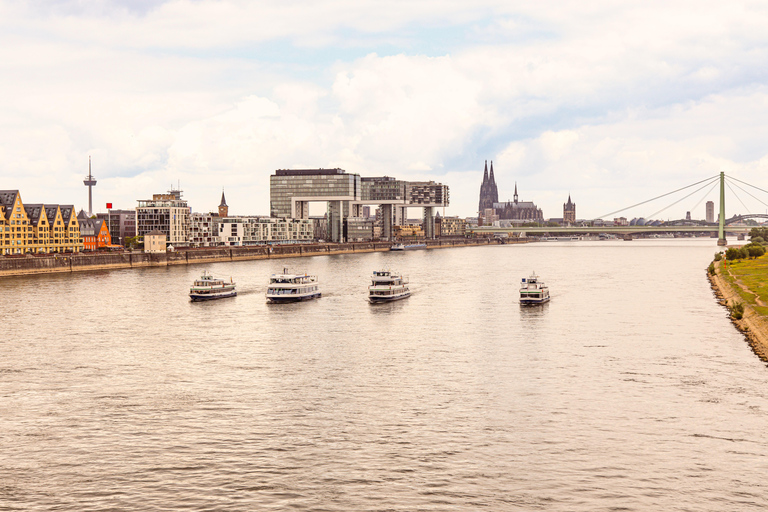 90-minute RheinLounge tour to the north - in Cologne 90-minute RheinLounge tour to the north – in Cologne