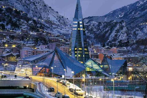 Private Andorra or Pyrinees Ski / Snowboard Tour Day trip